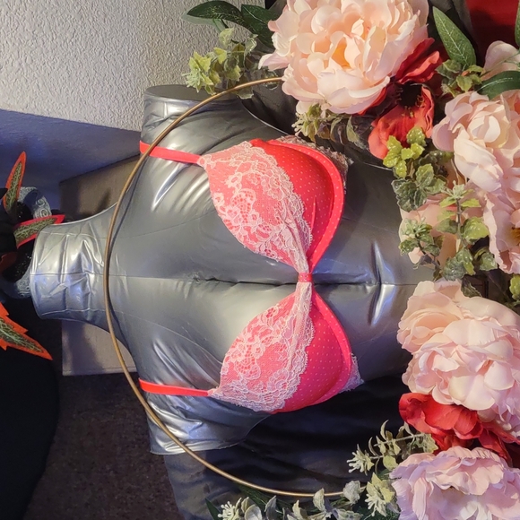 Victoria's Secret bra 32b - Picture 1 of 8